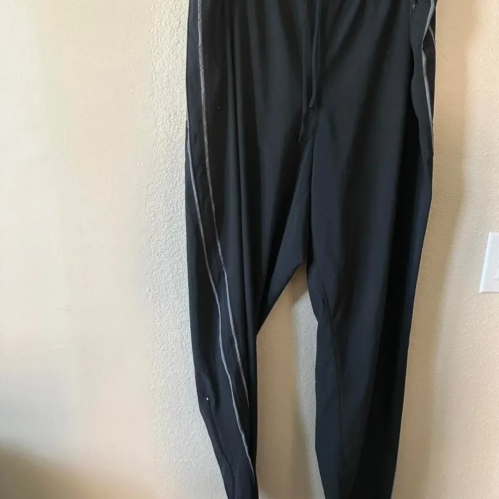Nike womens black grey track